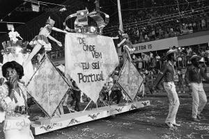 Desfile do Grêmio Recreativo Escola de Samba Unidos de São Carlos