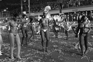 Desfile do Grêmio Recreativo Escola de Samba Unidos de São Carlos (Estácio de Sá)