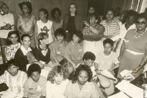 Encontro das Integrantes da Rede Mulher de Educação com a Equipe Técnica do CNDM durante o processo da Constituinte 