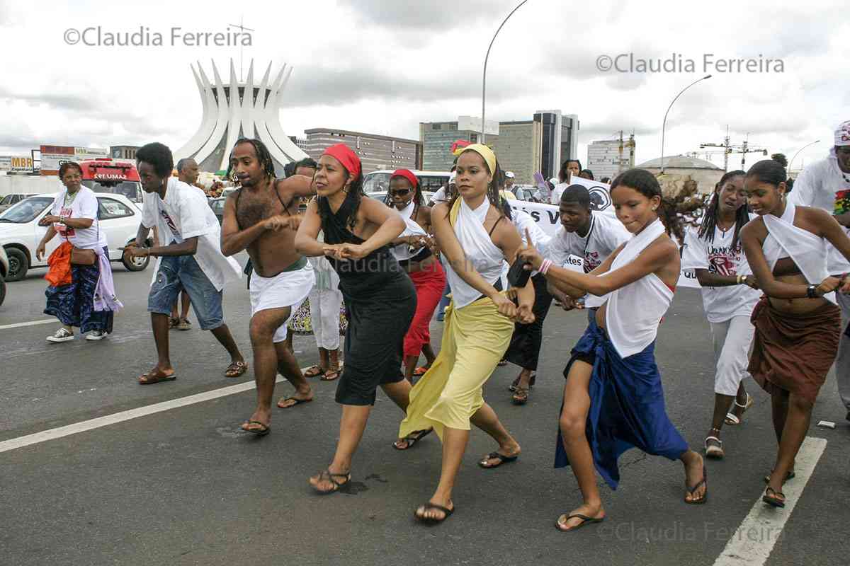 MARCHA ZUMBI + 10