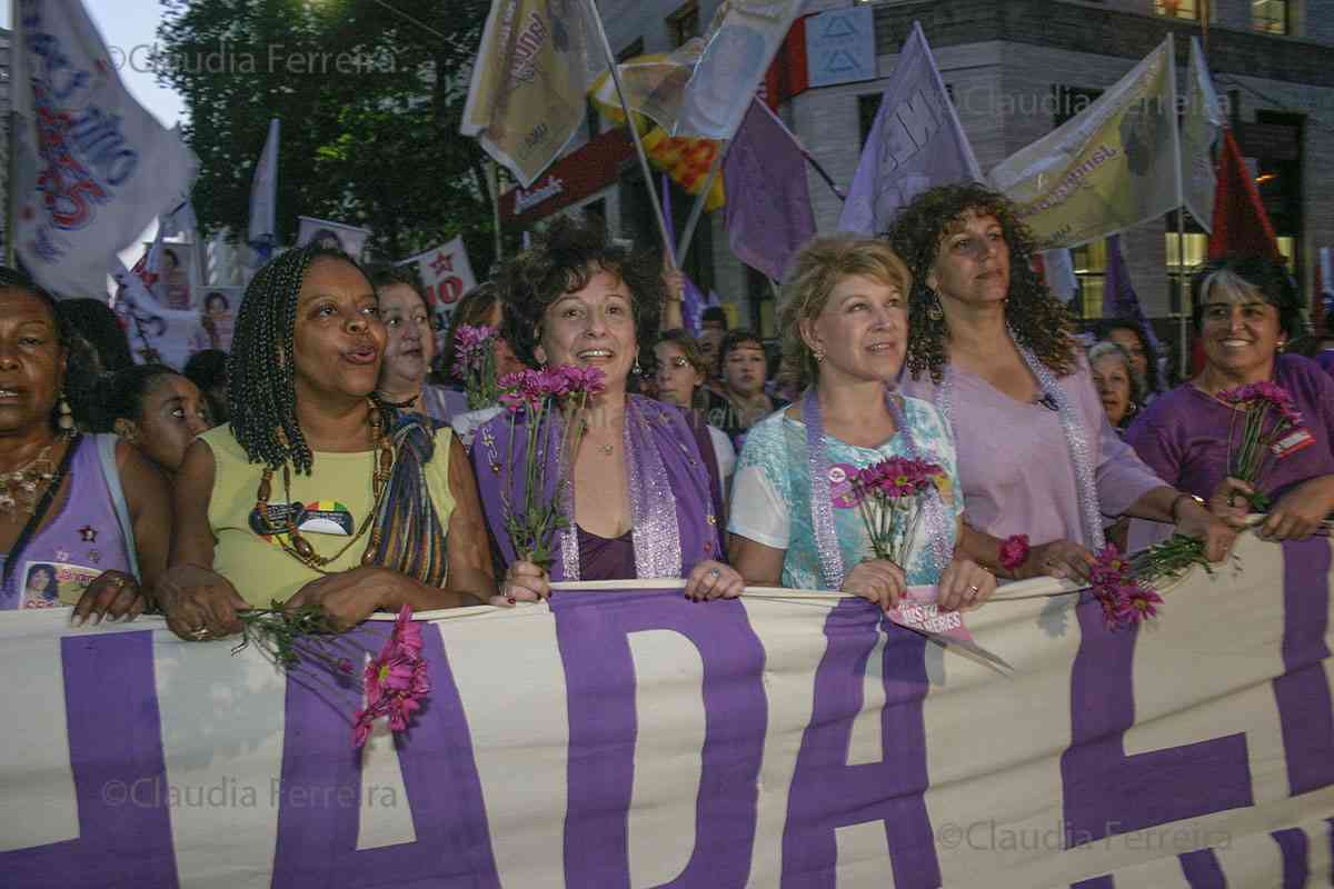 CAMPANHA PRESIDENCIAL LULA - DIA LILÁS CAMPANHA PRESIDENCIAL LULA - DIA LILÁS