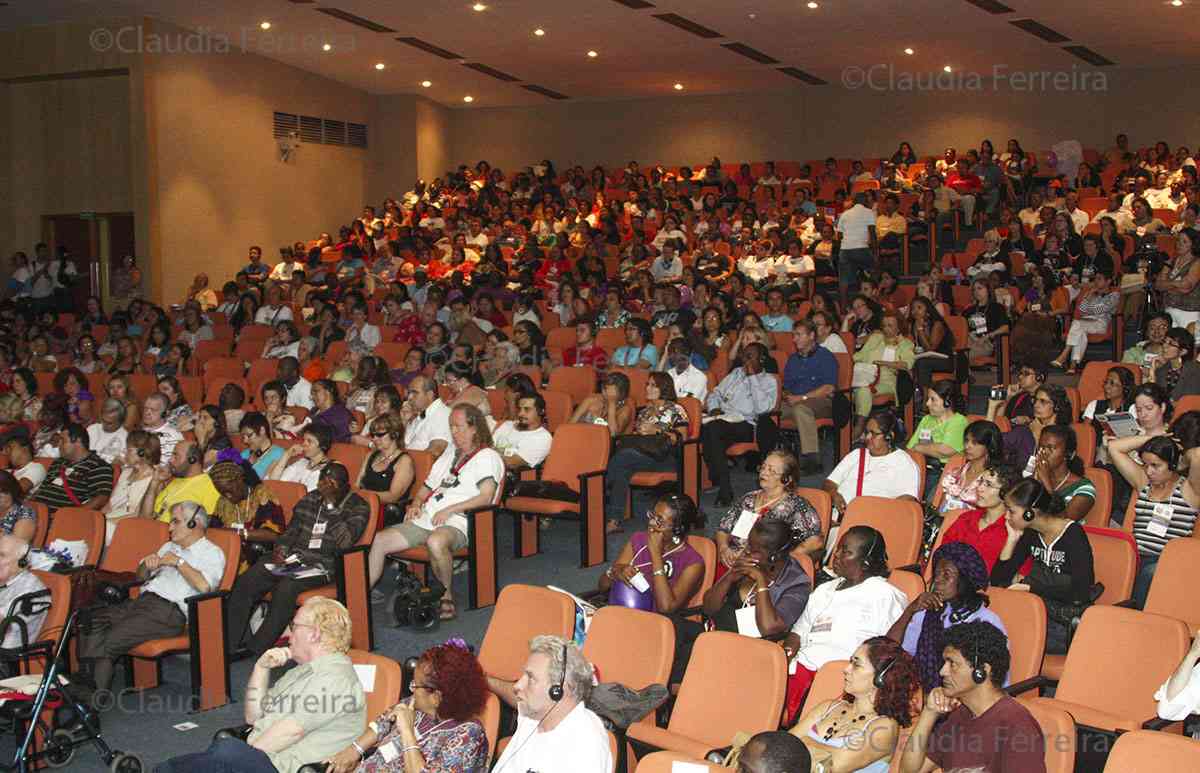 FÓRUM INTERNACIONAL DA SOCIEDADE CIVIL RUMO À CONFITEA VI