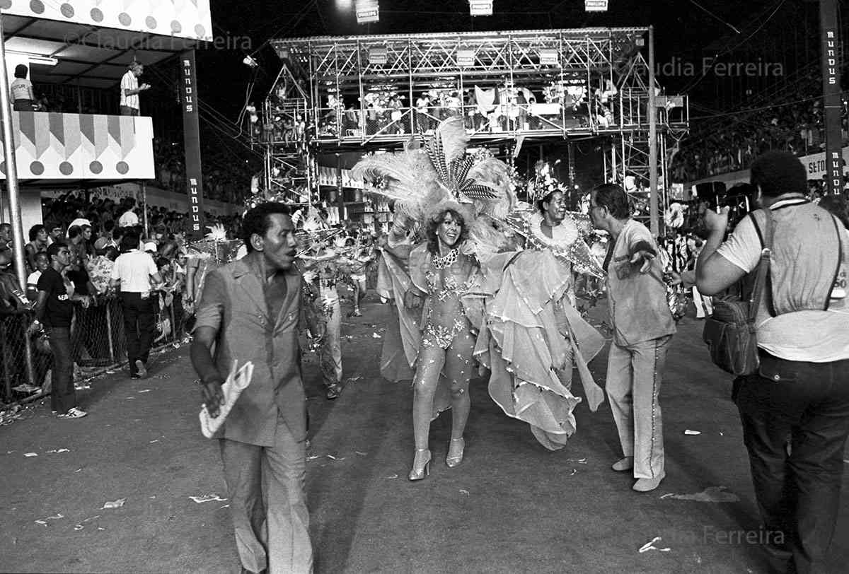 Desfile do Grêmio Recreativo Escola de Samba Estação Primeira de Mangueira