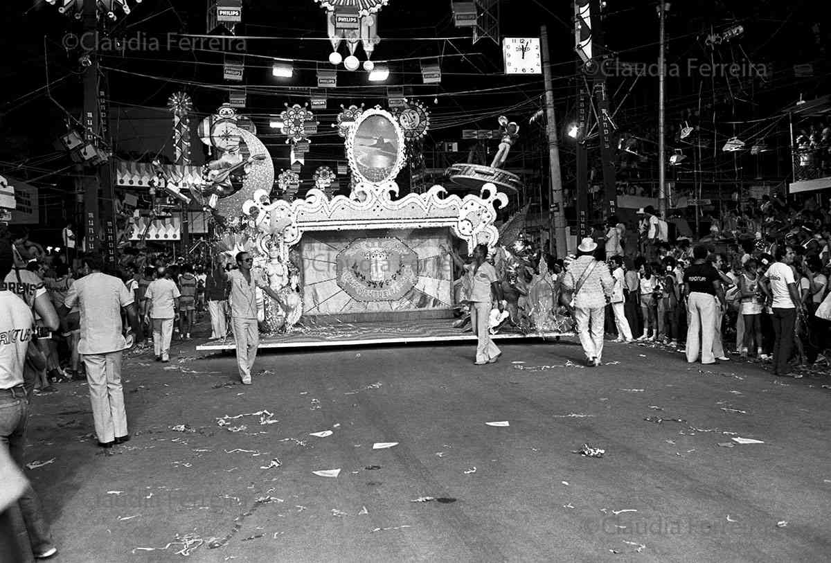 Parade of Recreative Society  Samba School Estação Primeira de Mangueira