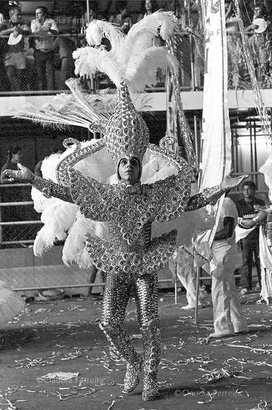 Desfile do Grêmio Recreativo Escola de Samba Unidos de Vila Isabel