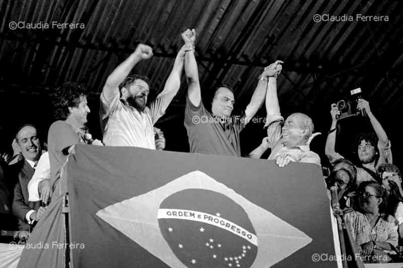 Campanha Eleitoral do candidato à presidência Lula Campanha Eleitoral do candidato à presidência Lula